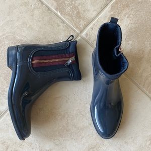 Tommy Hilfiger Navy Bootie Rain Boots